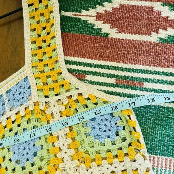 Cropped Cotton Crochet Tank - Picture 7 of 8